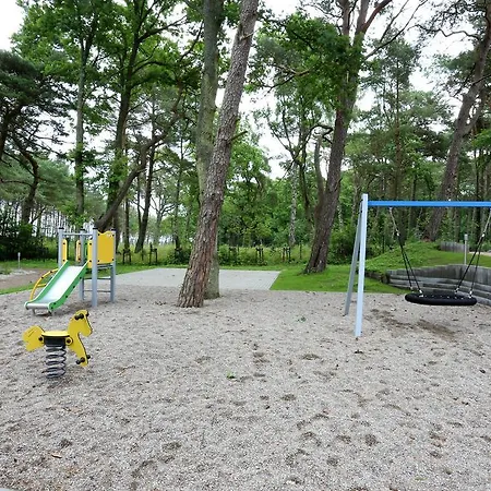 Dwie Sosny 1 - * Ustronie Morskie